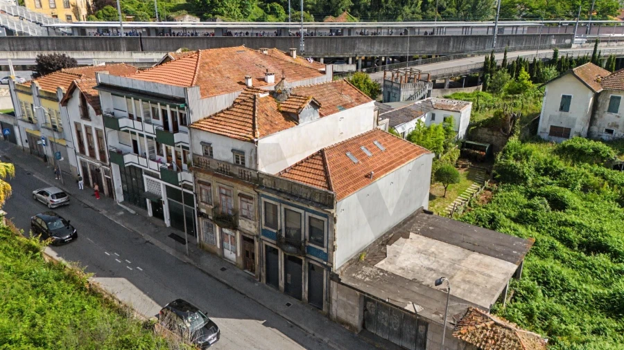 Moradia T3 para Venda em Santa Marinha e São Pedro da Afurada Foto 6