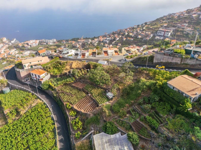 Terreno para Venda em Camara de Lobos Foto 18
