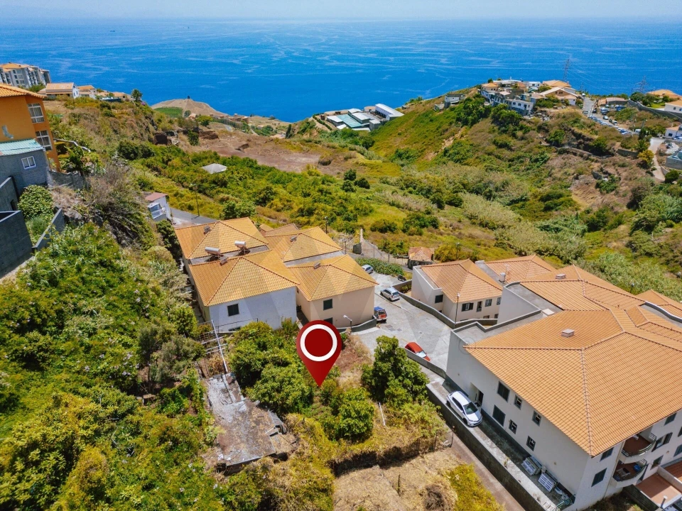 Terreno para Venda em Caniço Foto 5