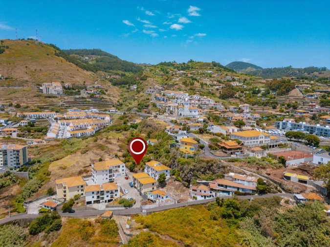 Terreno para Venda em Caniço Foto 2