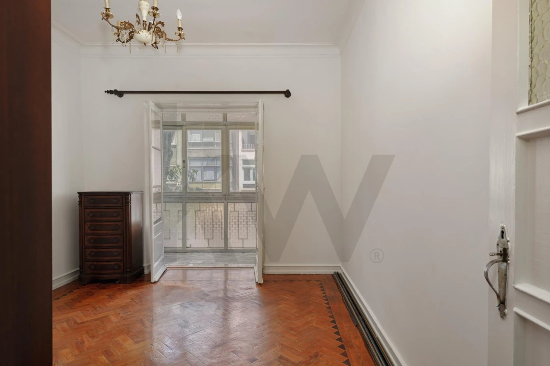 Apartamento T2 para Venda em Benfica Foto 9