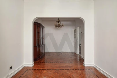 Apartamento T2 para Venda em Benfica