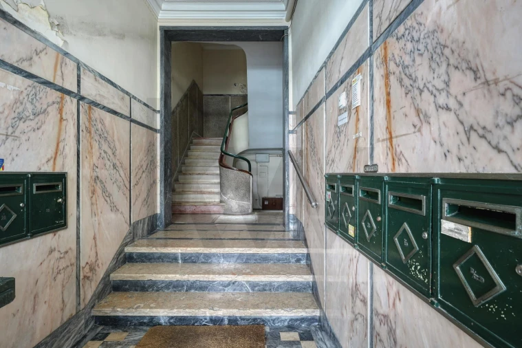 Apartamento T2 para Venda em Benfica Foto 25