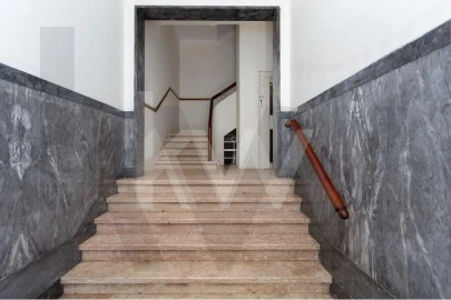 Apartamento T4 para Arrendamento em Arroios