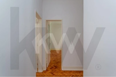 Apartamento T4 para Arrendamento em Arroios