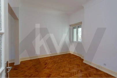 Apartamento T4 para Arrendamento em Arroios