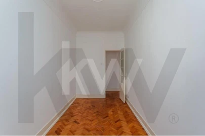 Apartamento T4 para Arrendamento em Arroios