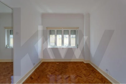 Apartamento T4 para Arrendamento em Arroios