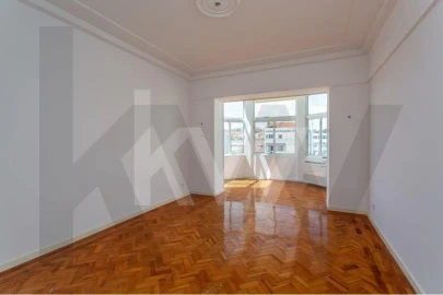 Apartamento T4 para Arrendamento em Arroios