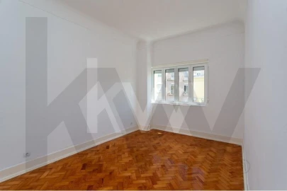 Apartamento T4 para Arrendamento em Arroios
