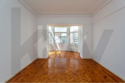 Apartamento T4 para Arrendamento em Arroios