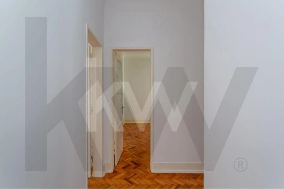 Apartamento T4 para Arrendamento em Arroios Foto 9
