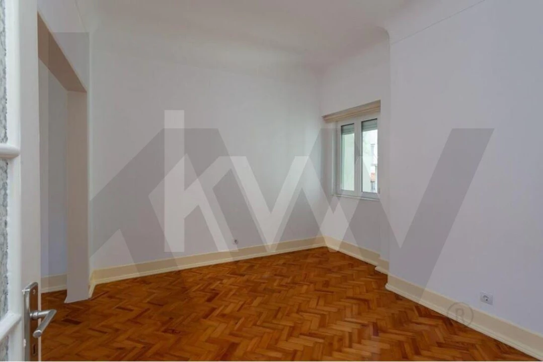 Apartamento T4 para Arrendamento em Arroios Foto 12
