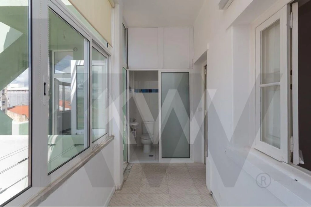 Apartamento T4 para Arrendamento em Arroios Foto 33