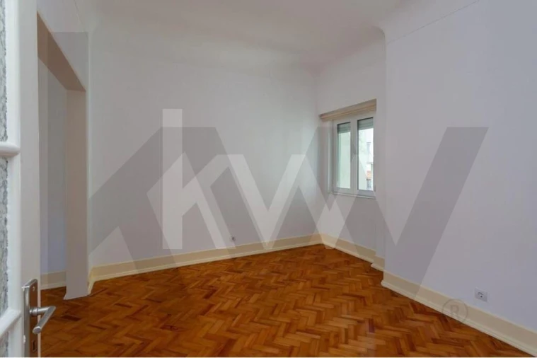 Apartamento T4 para Arrendamento em Arroios Foto 12