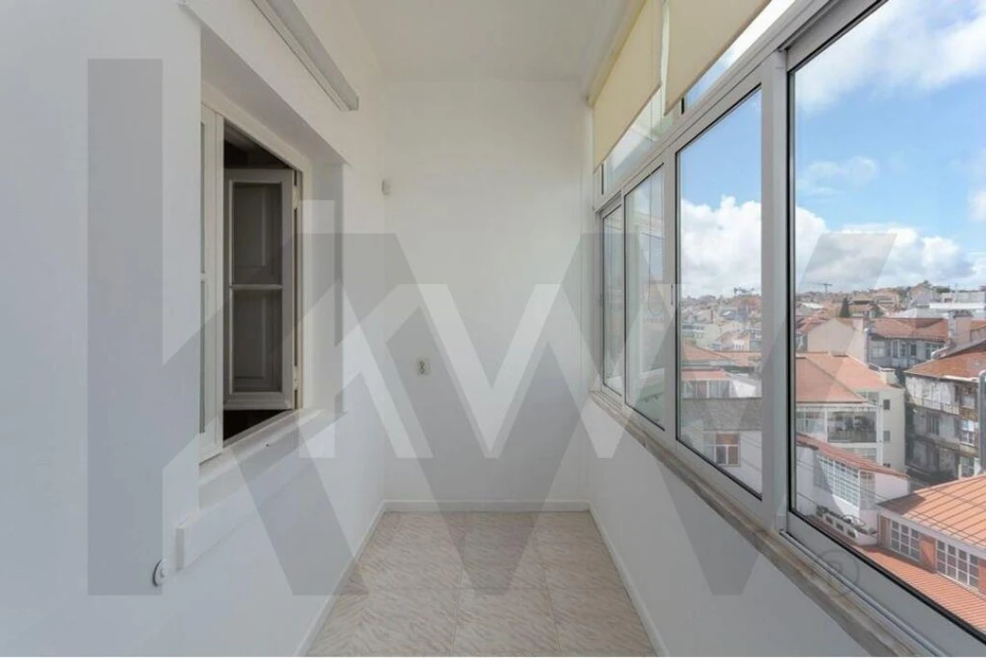 Apartamento T4 para Arrendamento em Arroios Foto 32