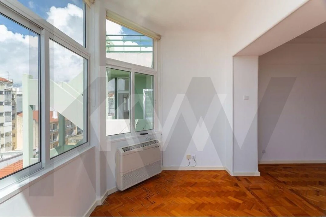 Apartamento T4 para Arrendamento em Arroios Foto 23
