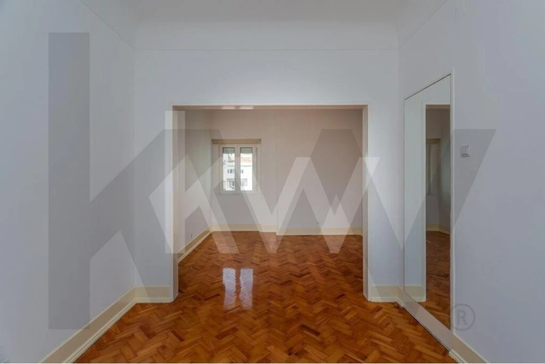 Apartamento T4 para Arrendamento em Arroios Foto 15