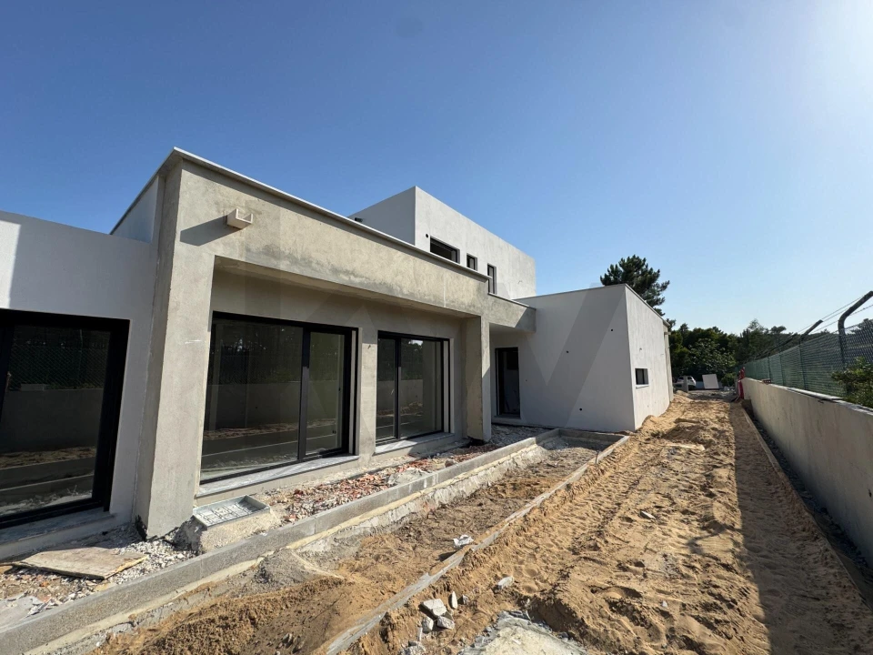 Moradia T3 para Venda em Charneca de Caparica e Sobreda Foto 13