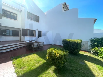Moradia T4 para Venda em Ericeira