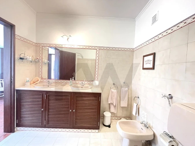 Moradia T4 para Venda em Ericeira Foto 36