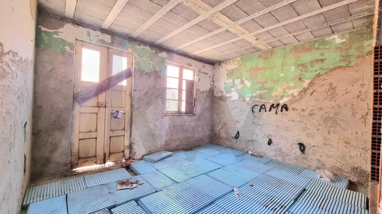 Moradia T2 para Venda em São Bernardo Foto 16