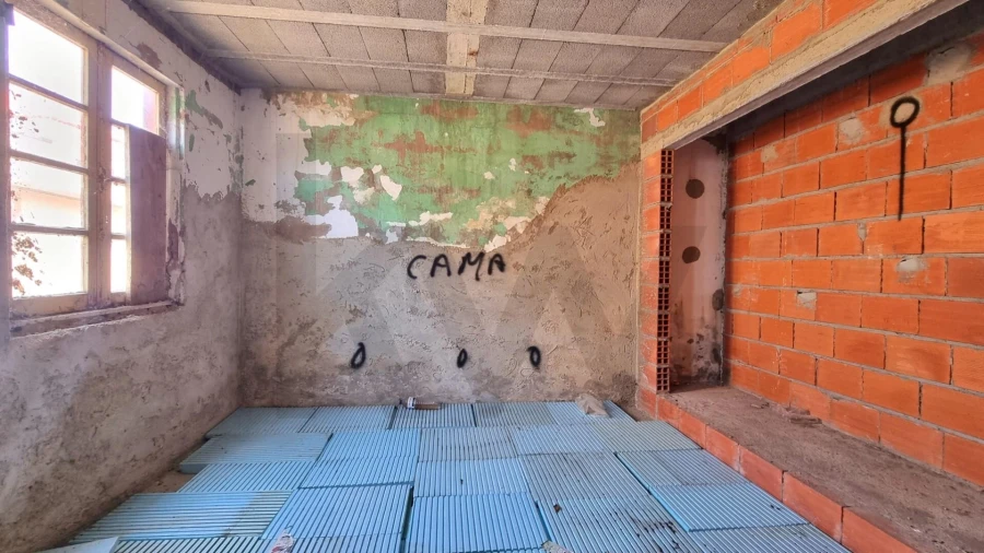 Moradia T2 para Venda em São Bernardo Foto 17