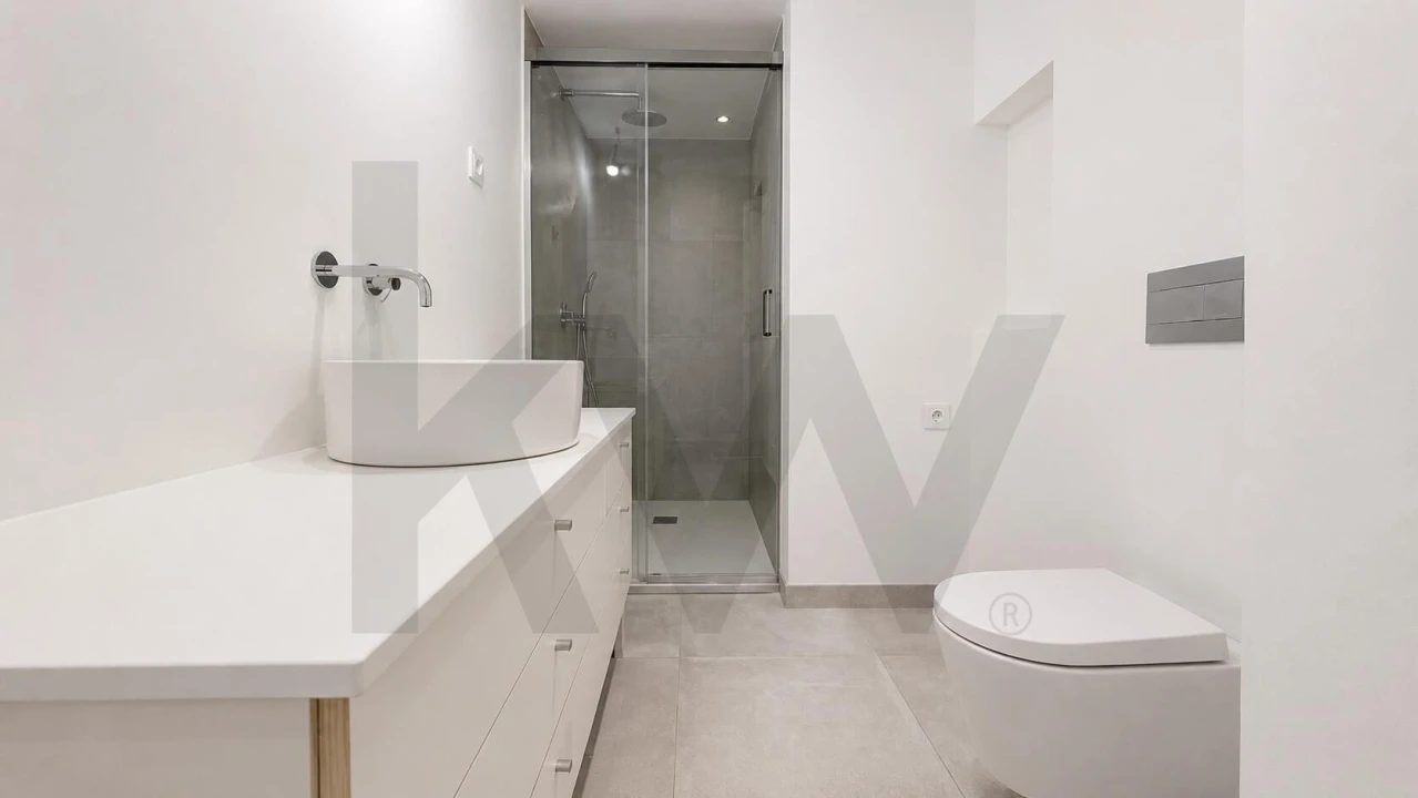 Apartamento T1 para Venda em Misericórdia Foto 8