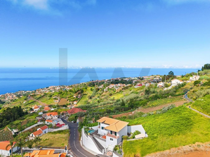 Moradia T3 para Venda em Canhas Foto 50