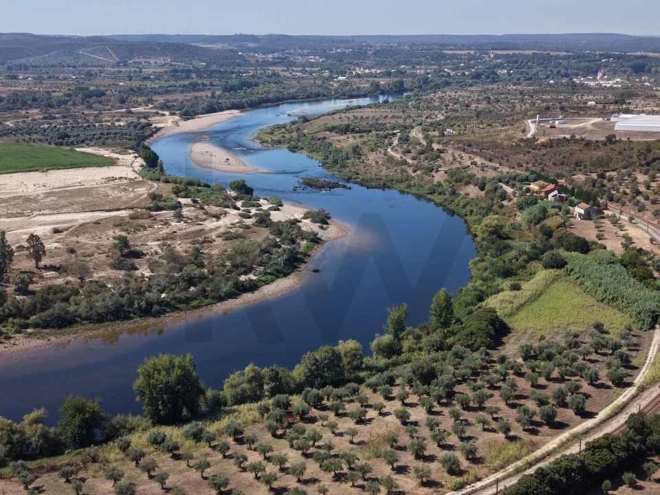 Moradia T3 para Venda em Ortiga Foto 43
