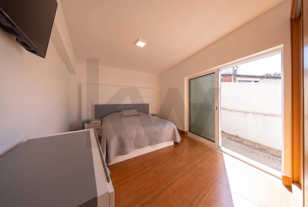Moradia T3 para Venda em Ortiga Foto 10