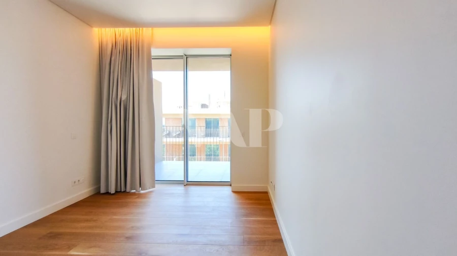 Apartamento T2 para Venda em Quarteira Foto 15