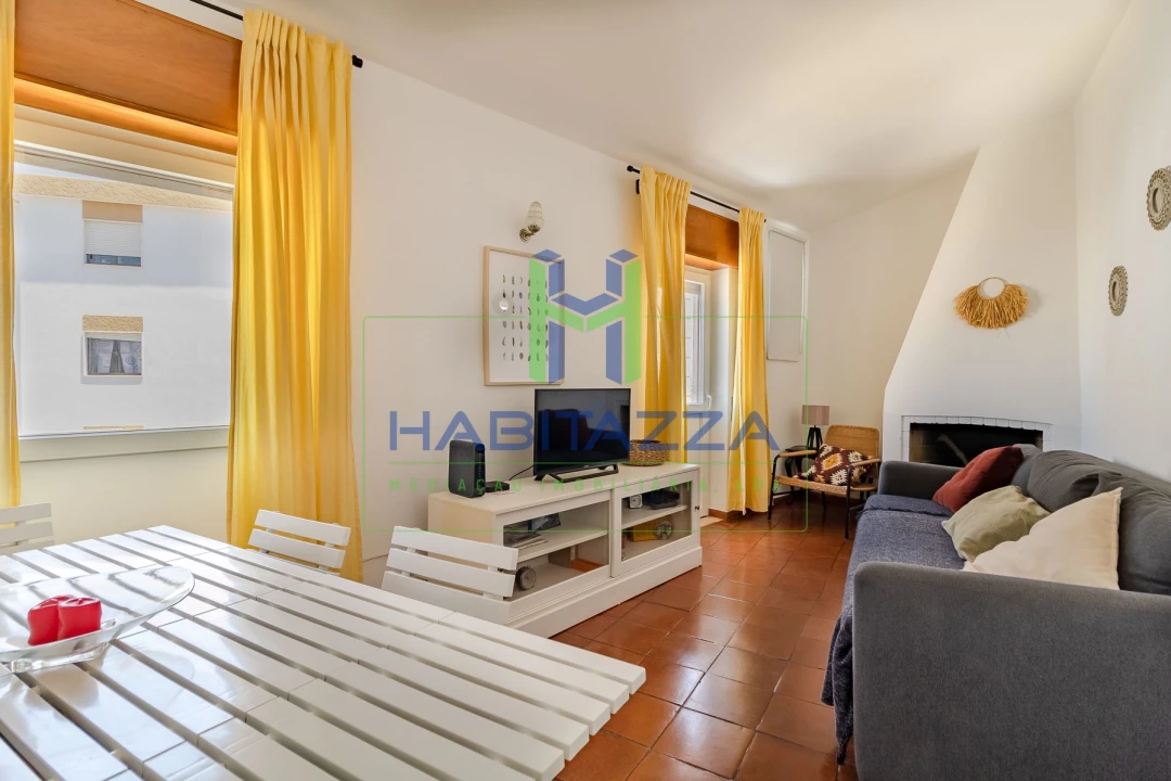 Apartamento T2 para Arrendamento em Lagos (São Sebastião e Santa Maria) Foto 1