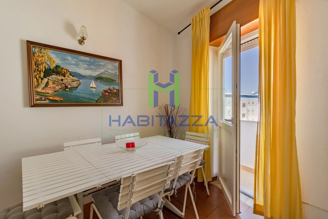 Apartamento T2 para Arrendamento em Lagos (São Sebastião e Santa Maria) Foto 4