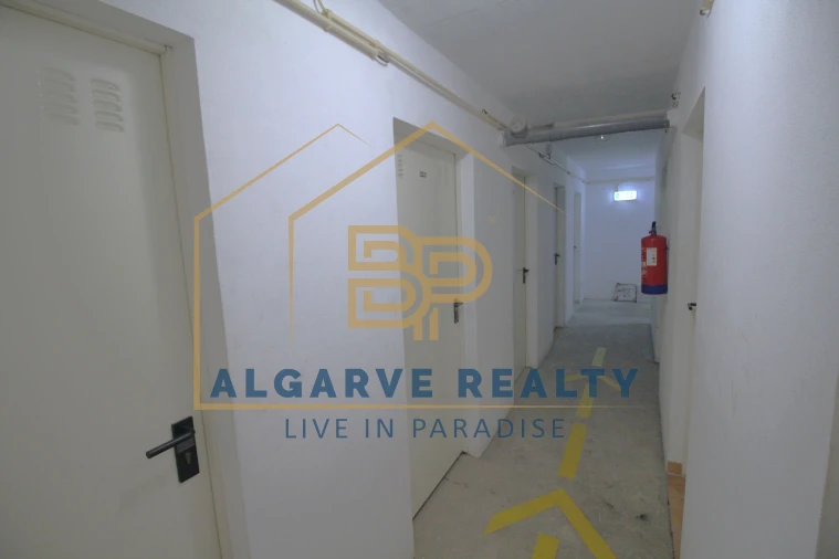 Apartamento T2 para Venda em Portimão Foto 24