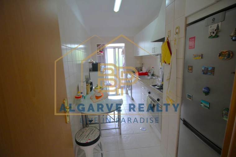 Apartamento T2 para Venda em Portimão Foto 7