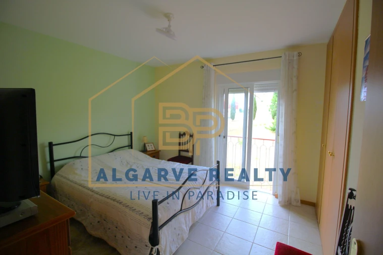Apartamento T2 para Venda em Portimão Foto 10