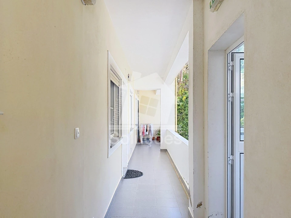 Apartamento T2 para Venda em Monchique Foto 11