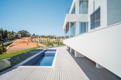 Moradia T5 para Venda em Cascais e Estoril
