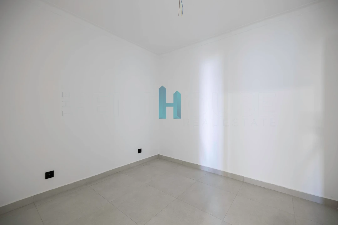 Apartamento T2 para Venda em Portimão Foto 23