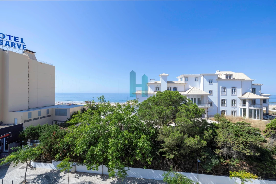 Apartamento T2 para Venda em Portimão Foto 13