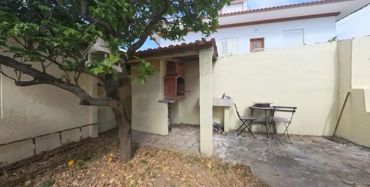 Moradia T3 para Venda em Algueirão-Mem Martins