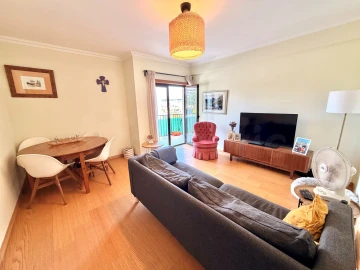 Apartamento T3 para Arrendamento em Alcabideche