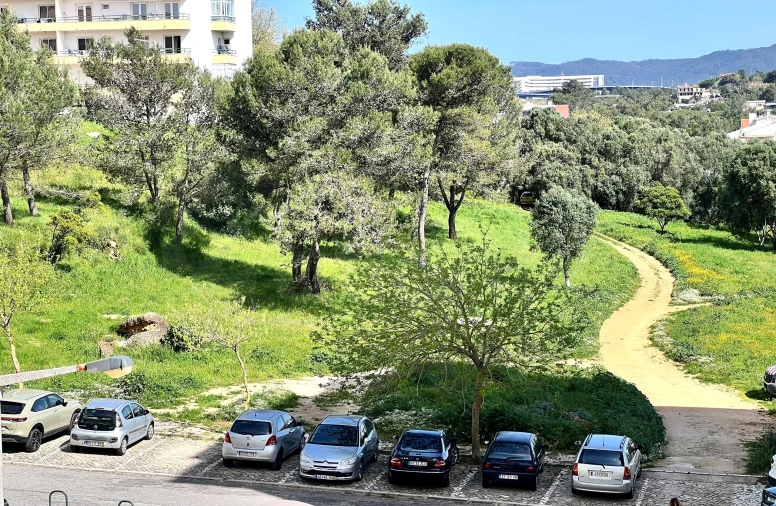 Apartamento T3 para Arrendamento em Alcabideche Foto 7