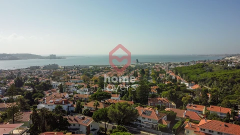 Moradia T4 para Venda em Belém