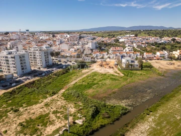 Terreno para Venda em Lagoa e Carvoeiro