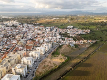 Terreno para Venda em Lagoa e Carvoeiro