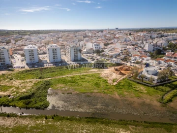 Terreno para Venda em Lagoa e Carvoeiro