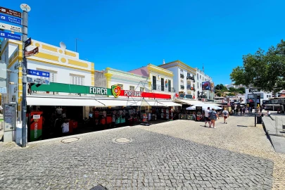 Terreno para Venda em Albufeira e Olhos de Água