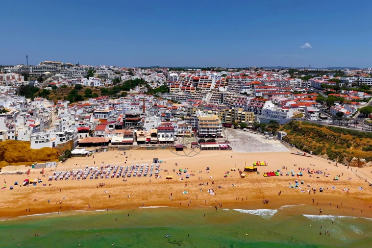 Terreno para Venda em Albufeira e Olhos de Água Foto 4